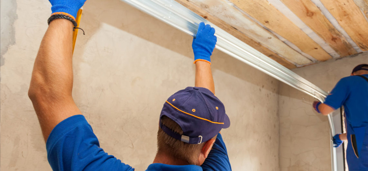 commercial overhead garage door repair in Coral Springs